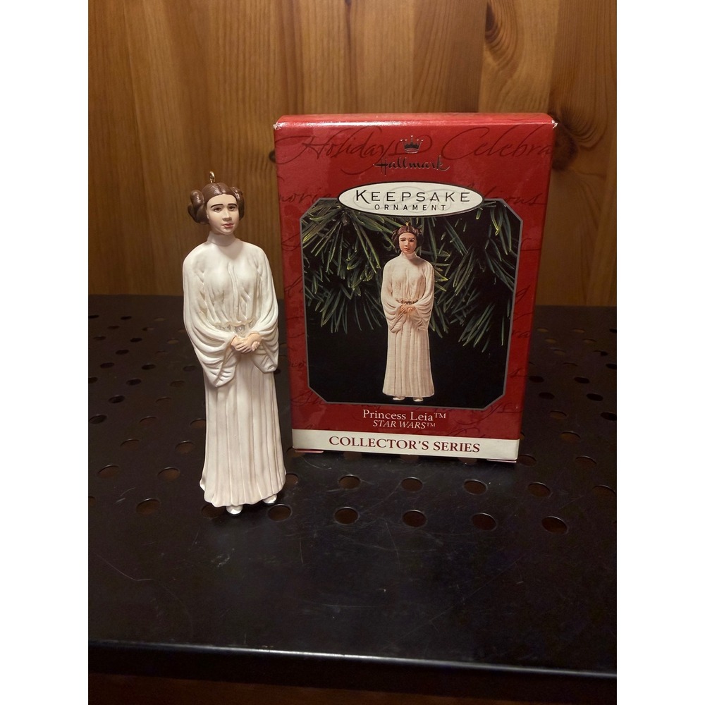 Hallmark Keepsake Star Wars Princess Leia Ornament Collector's Series with Box
